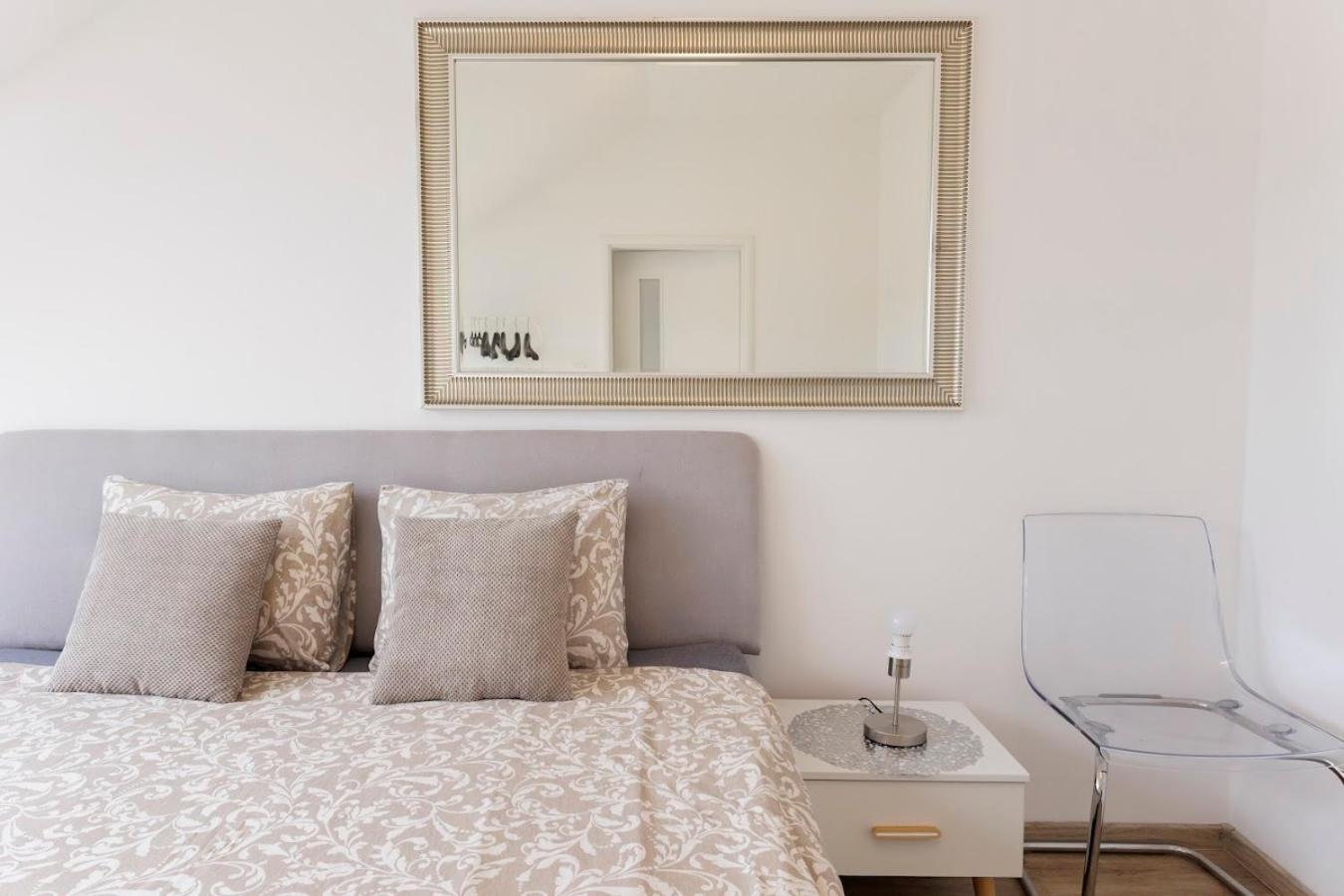 Queen Flat In Old Town With Castle View Appartamento *