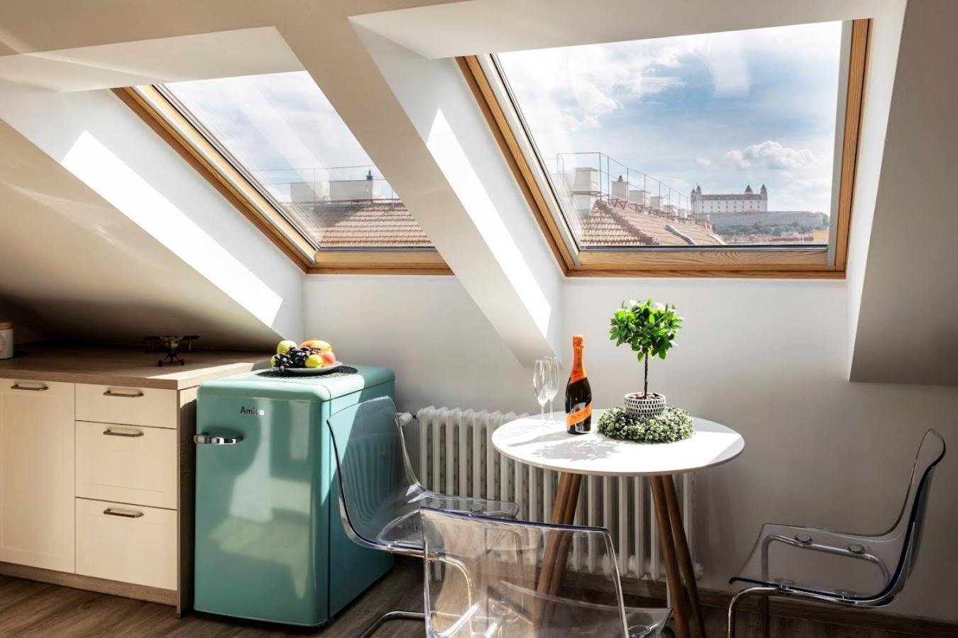 Queen Flat In Old Town With Castle View Appartamento *